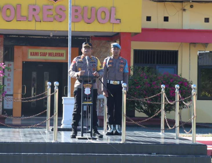 Kapolres Buol Pimpin Apel Pagi Jam Pimpinan Tekankan Netralitas Polri Dalam Pemilu 2024 Serta Hindari Narkoba.(Sihumas Polres Buol)