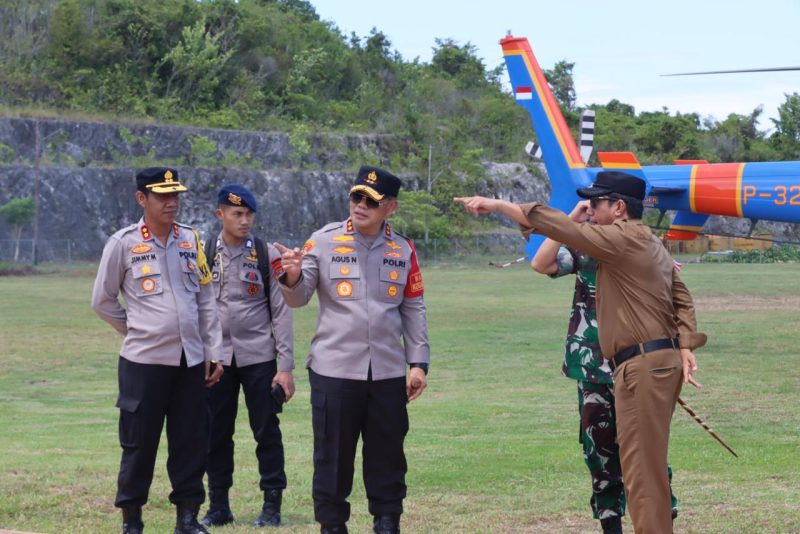 Kapolda Sulteng dan Pangdam XIII/Merdeka Cek Lokasi yang akan dikunjungi Presiden RI di Kabupaten Bangkep