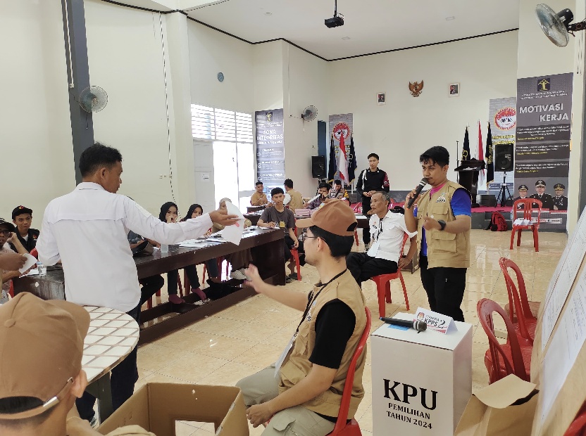 Pilkada 2024 di Lapas Ampana Berjalan Tertib dan Aman, Kalapas Luther: Berkat Kolaborasi