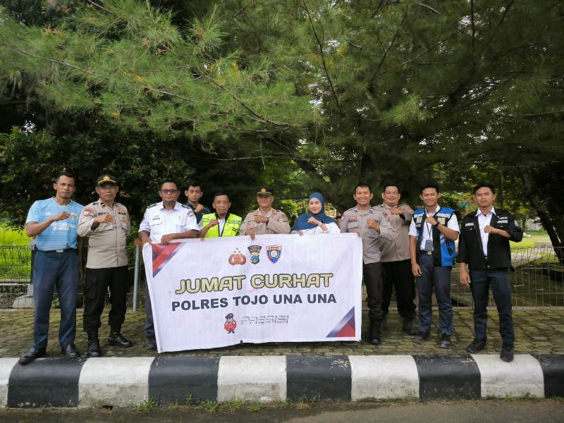 Bangun Sinergitas, Sat Binmas Polres Touna Jumat Curhat Di Bandara Tanjung Api