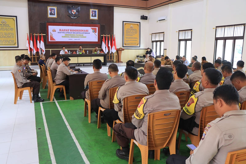Sinergi Pemerintah-Polri di Touna Gelar Rapat Koordinasi Kuatkan Komitmen Sukseskan Ketahanan Pangan Nasional