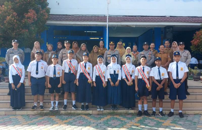 Perkuat Karakter Siswa, Sat Binmas Polres Touna Sosialisasi Bahaya Bullying dan Narkoba
