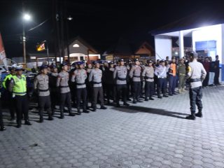 Pastikan Idulfitri Kondusif, Kabag Ops Polres Touna Cek Kesiapan Personel Gabungan